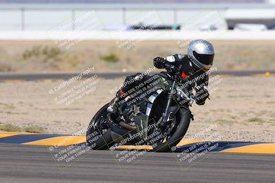 media/Sep-25-2023-Moto Forza (Mon) [[81ffa65e0a]]/B-C Group/Session 2 (Turn 4)/